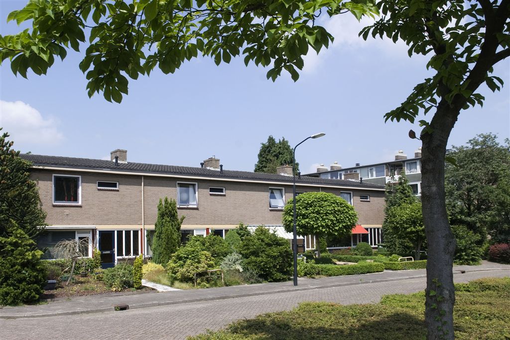 Erasmusstraat 74, 7316 HS Apeldoorn, Nederland