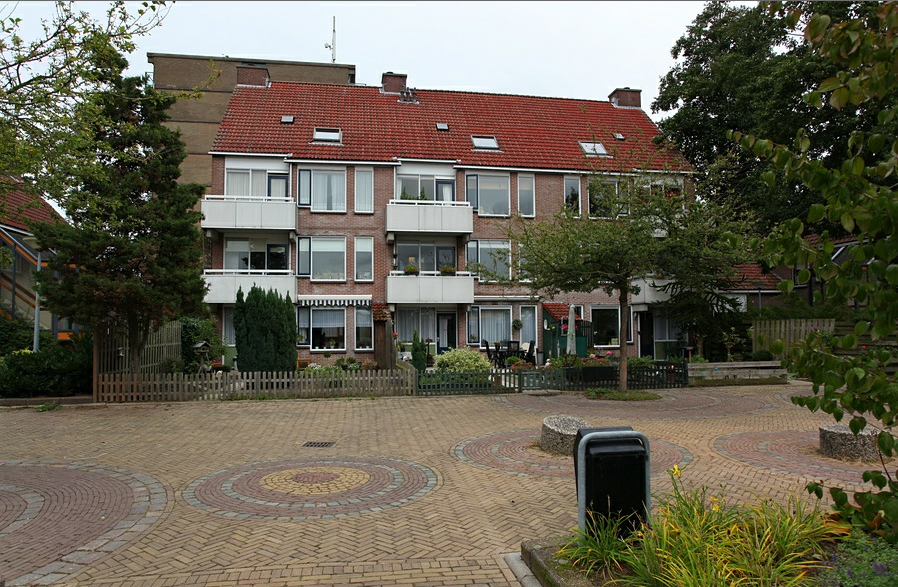 De Brink 44