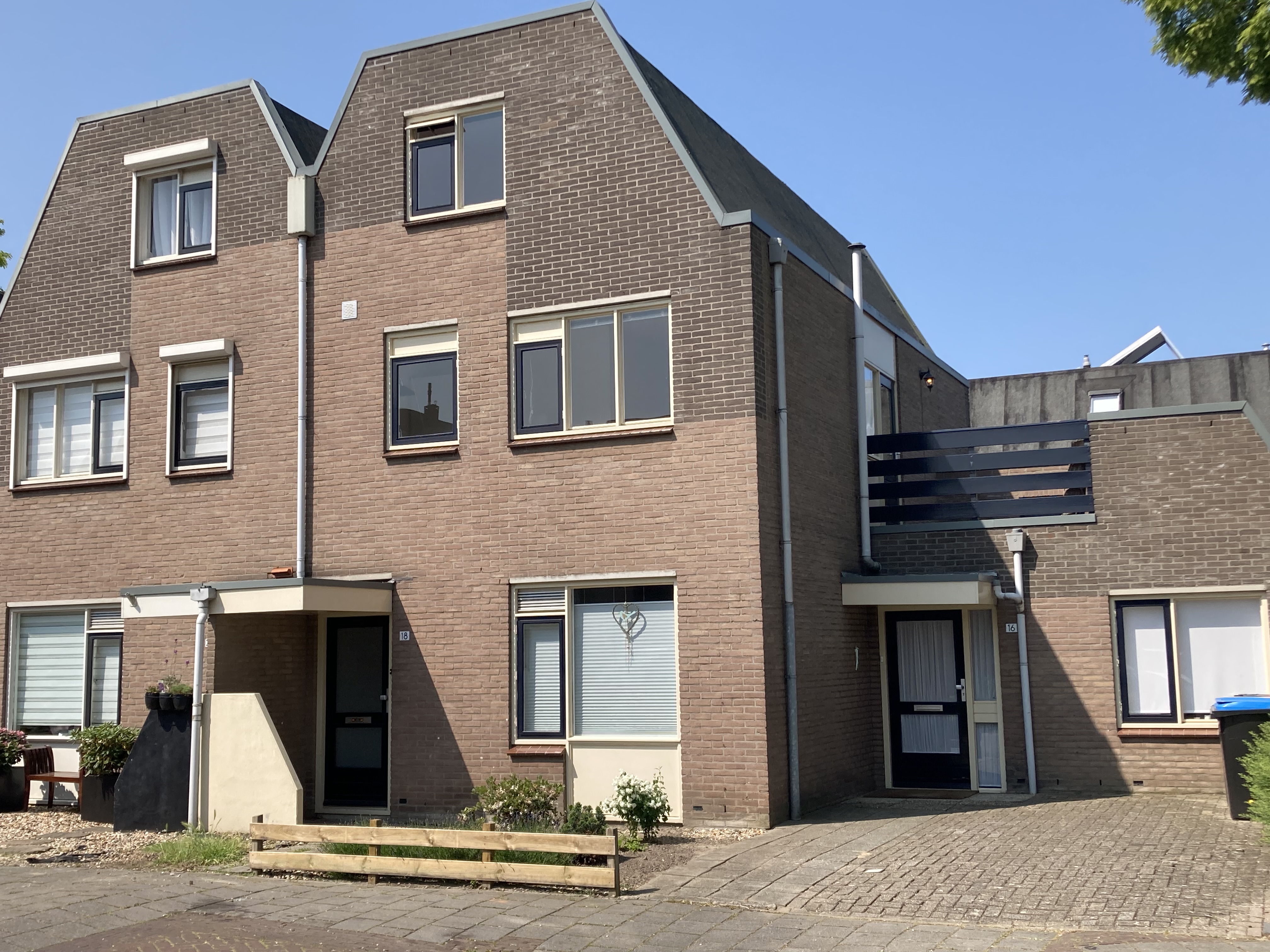 Van Zalingenstraat 18, 7416 BT Deventer, Nederland