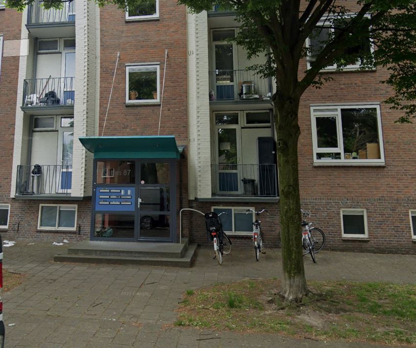 Staalweg 83, 7335 EM Apeldoorn, Nederland