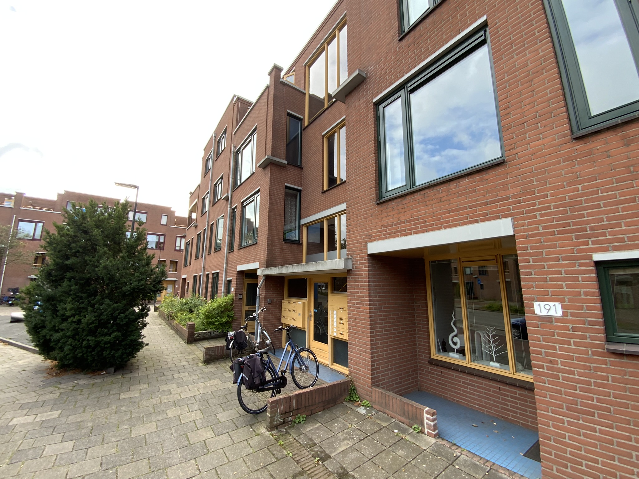 Kalverstraat 179, 7311 SG Apeldoorn, Nederland