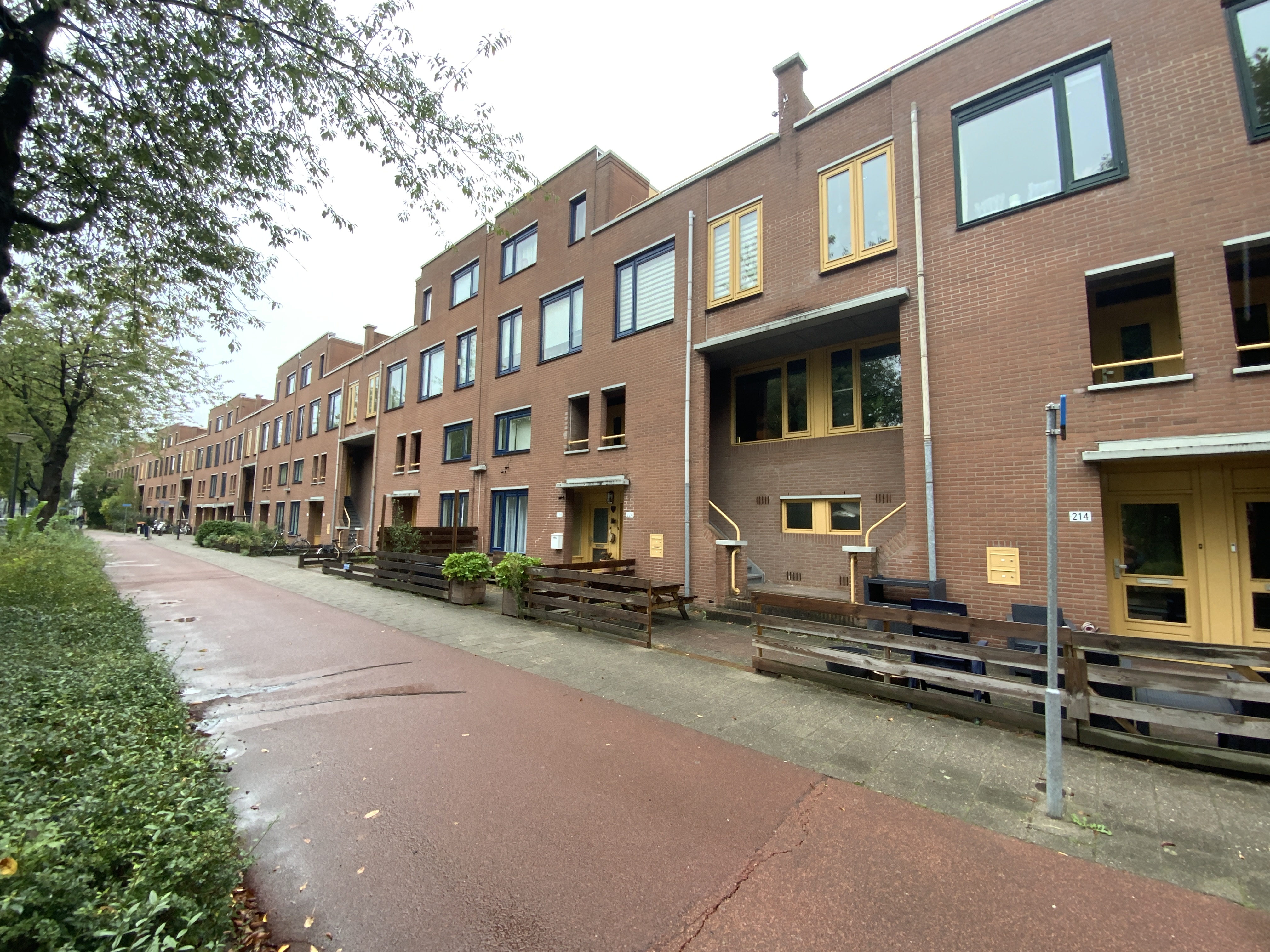 Nieuwendijk 224, 7311 RP Apeldoorn, Nederland