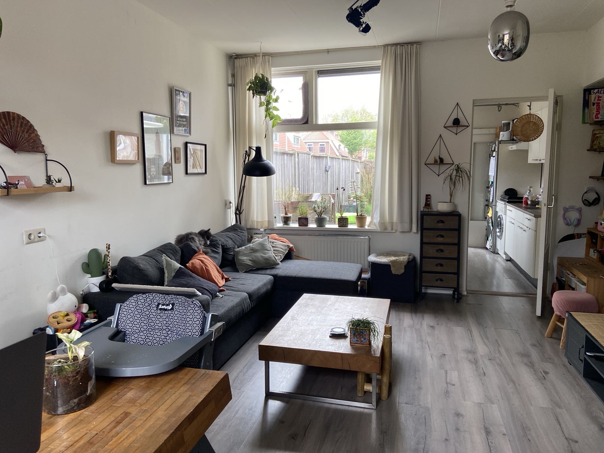 Enkdwarsstraat 15