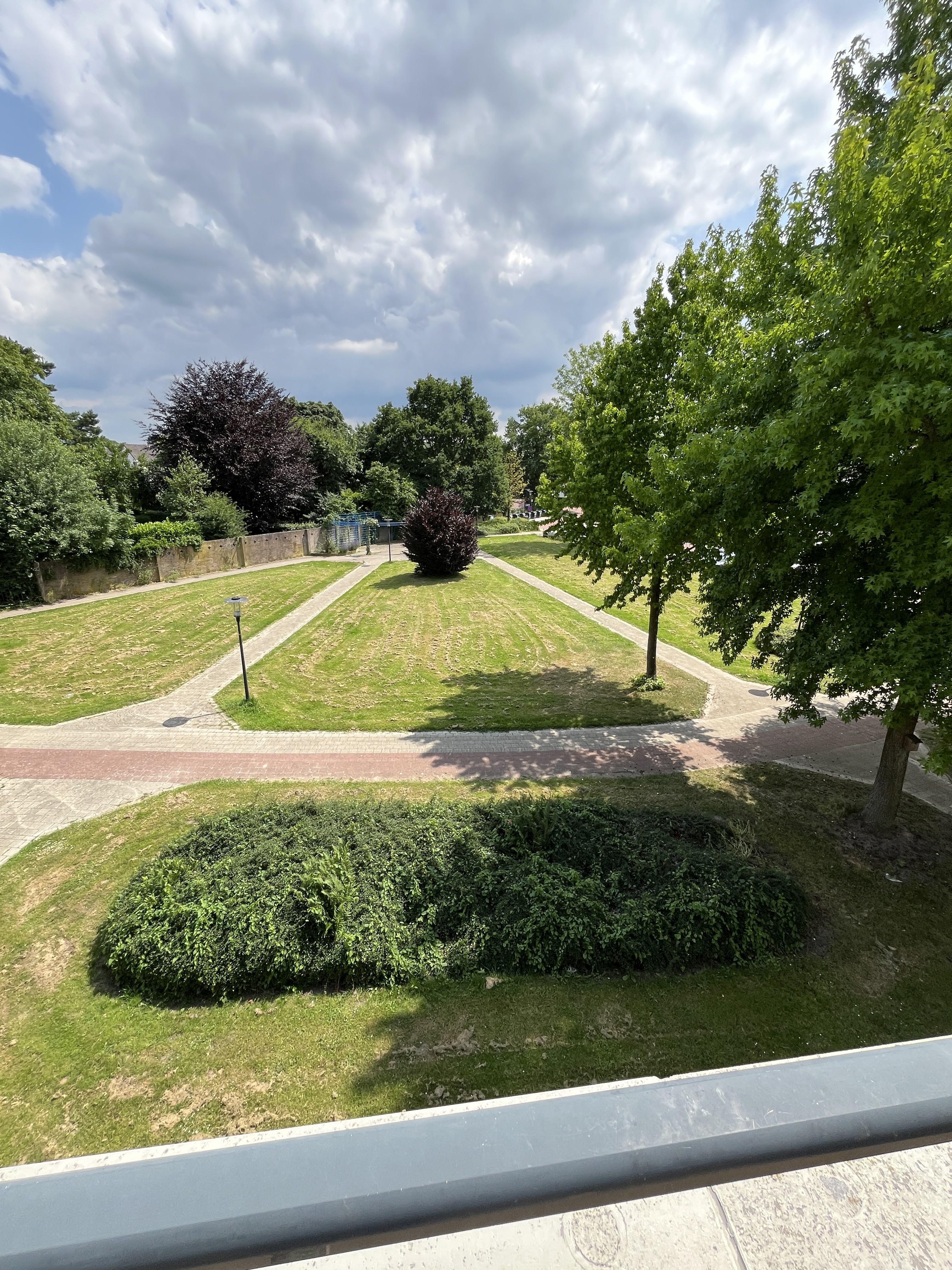 Graaf van Limburg Stirumplein 35