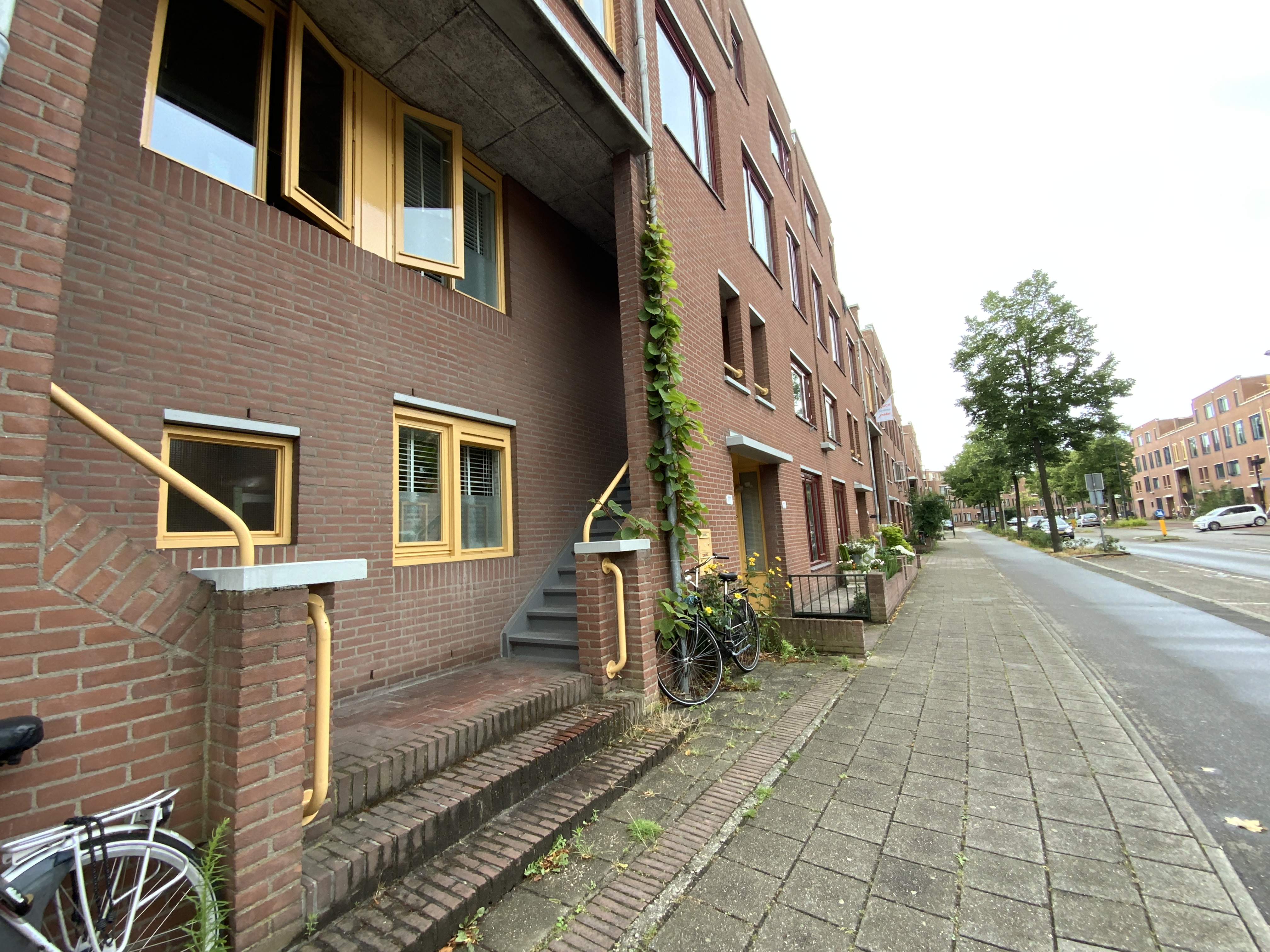 Kalverstraat 107, 7311 SE Apeldoorn, Nederland