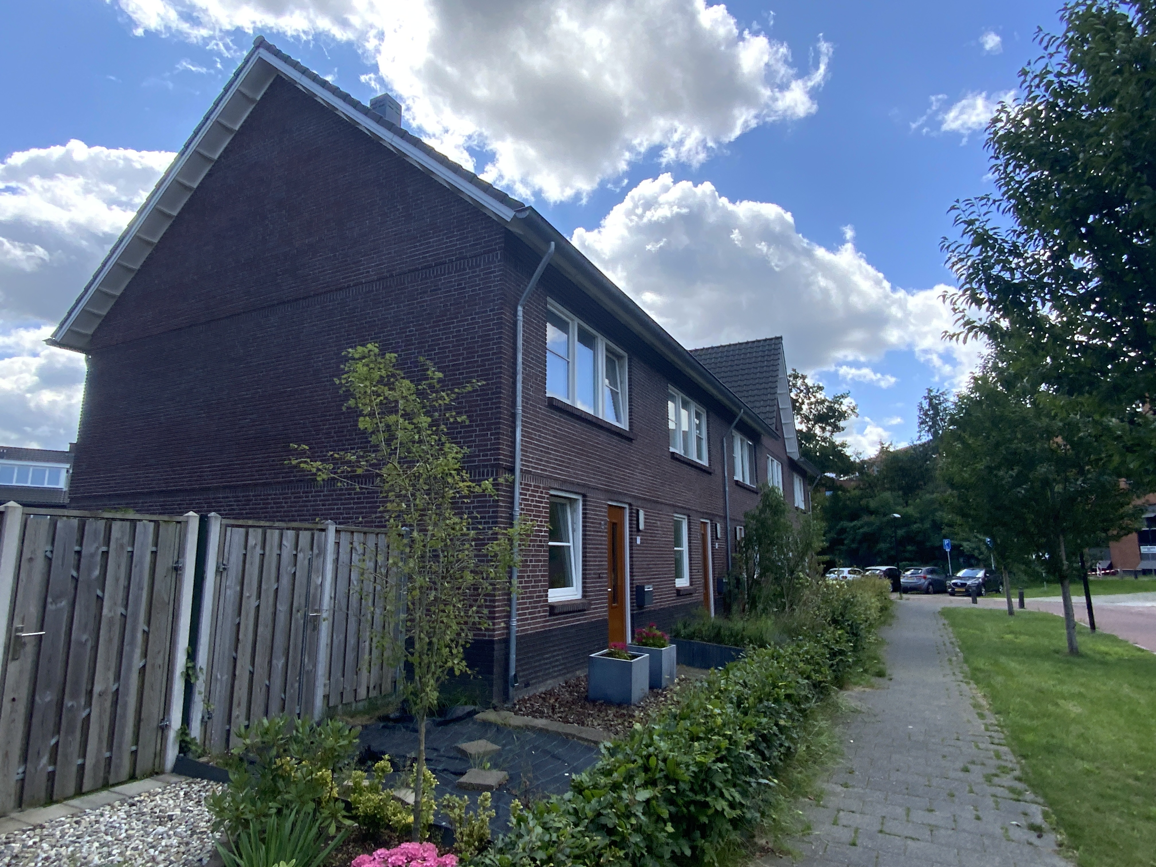Dokter Vlaanderenlaan 17, 7314 EX Apeldoorn, Nederland