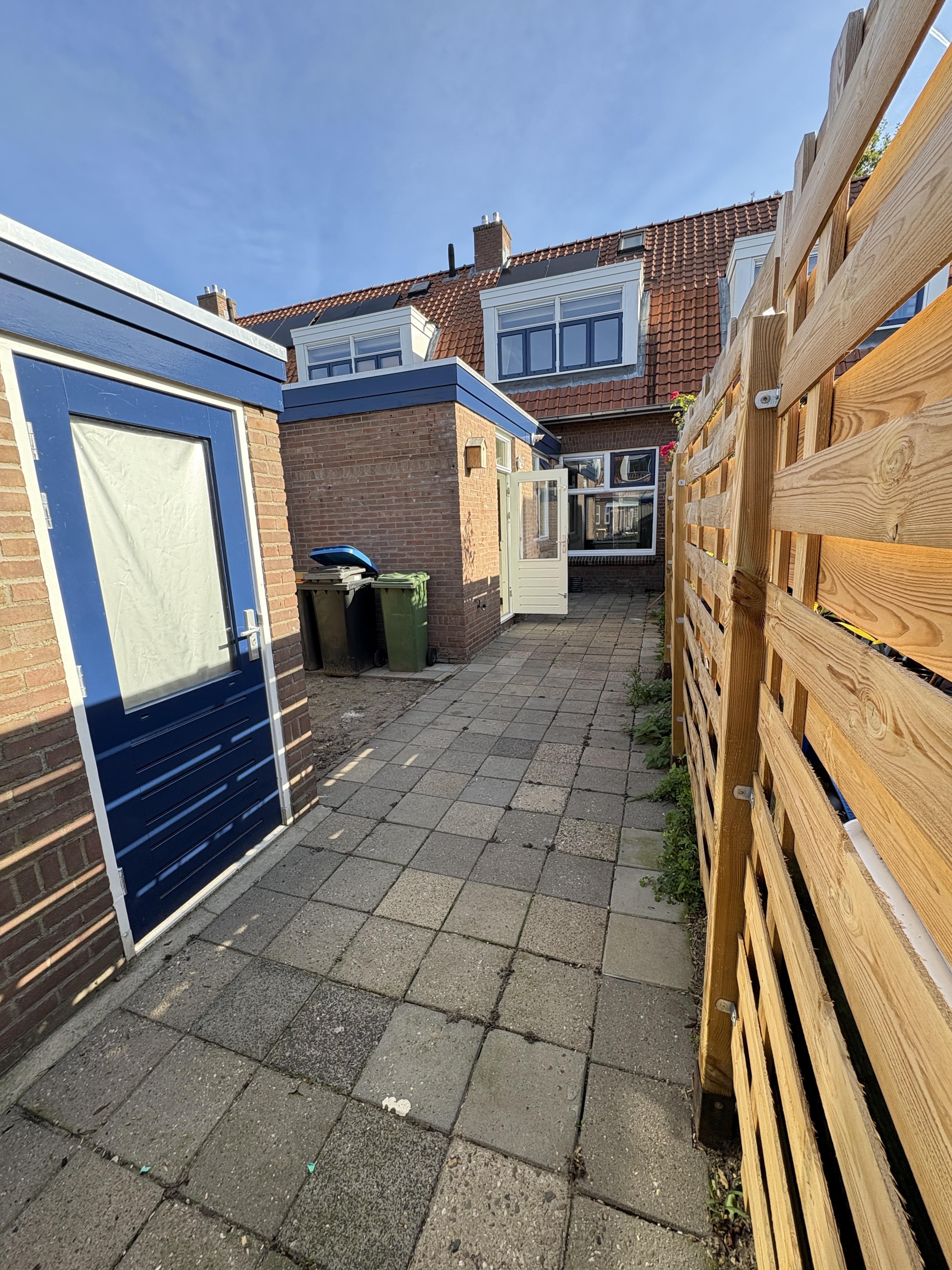 Sanatoriumdwarsstraat 21