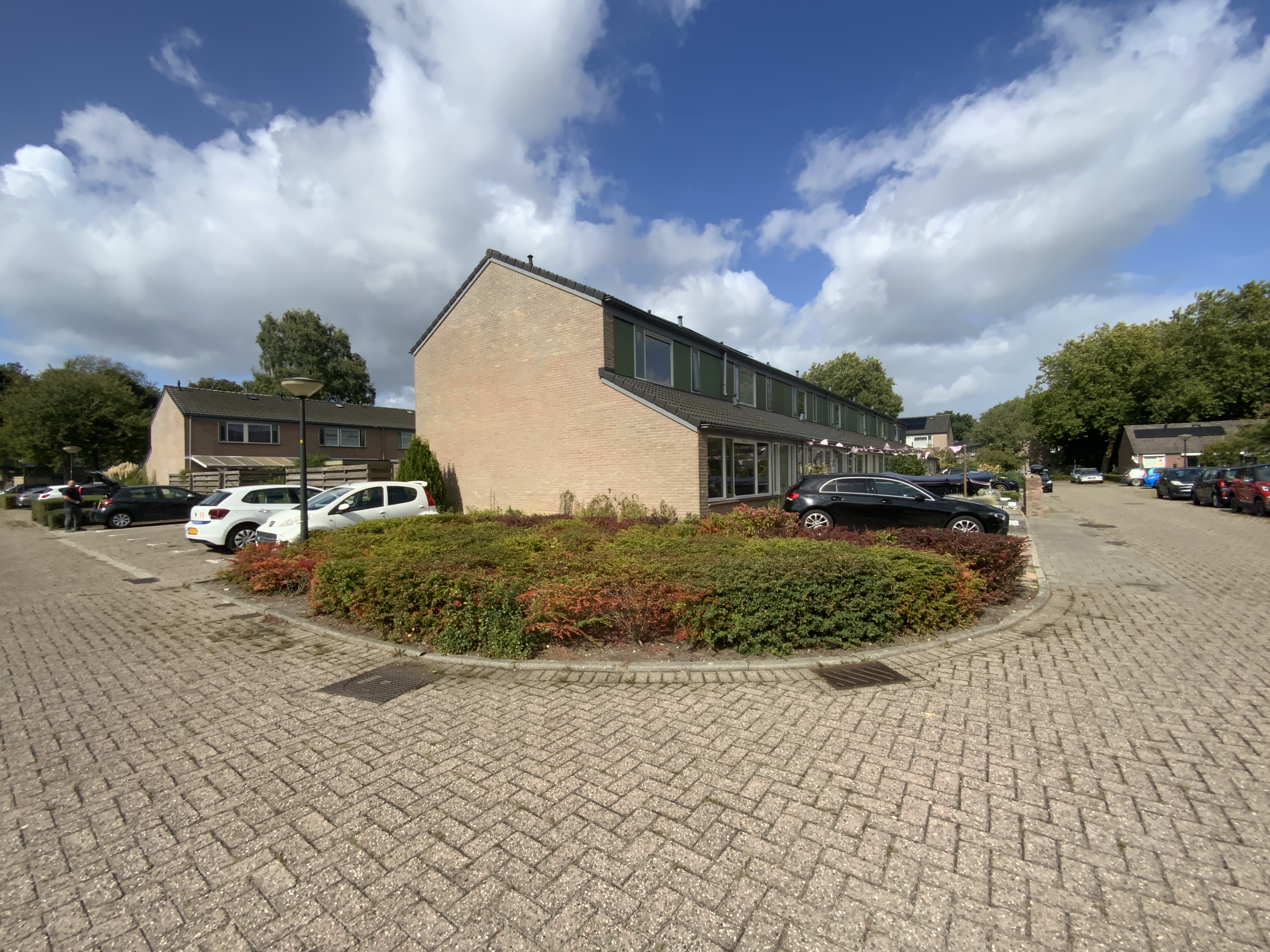 Dorpersveld 143, 7327 BC Apeldoorn, Nederland