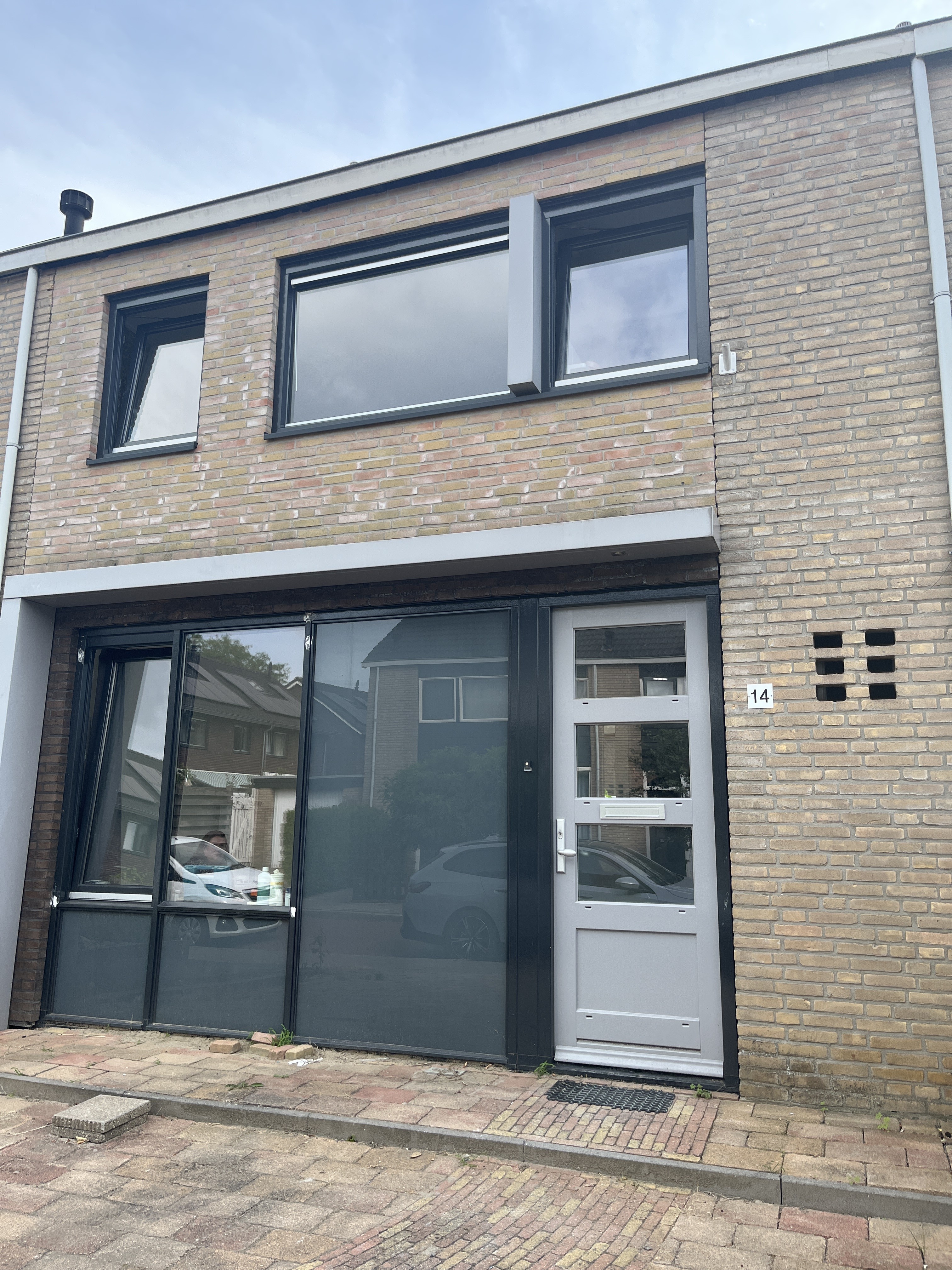 Van Houtenstraat 14
