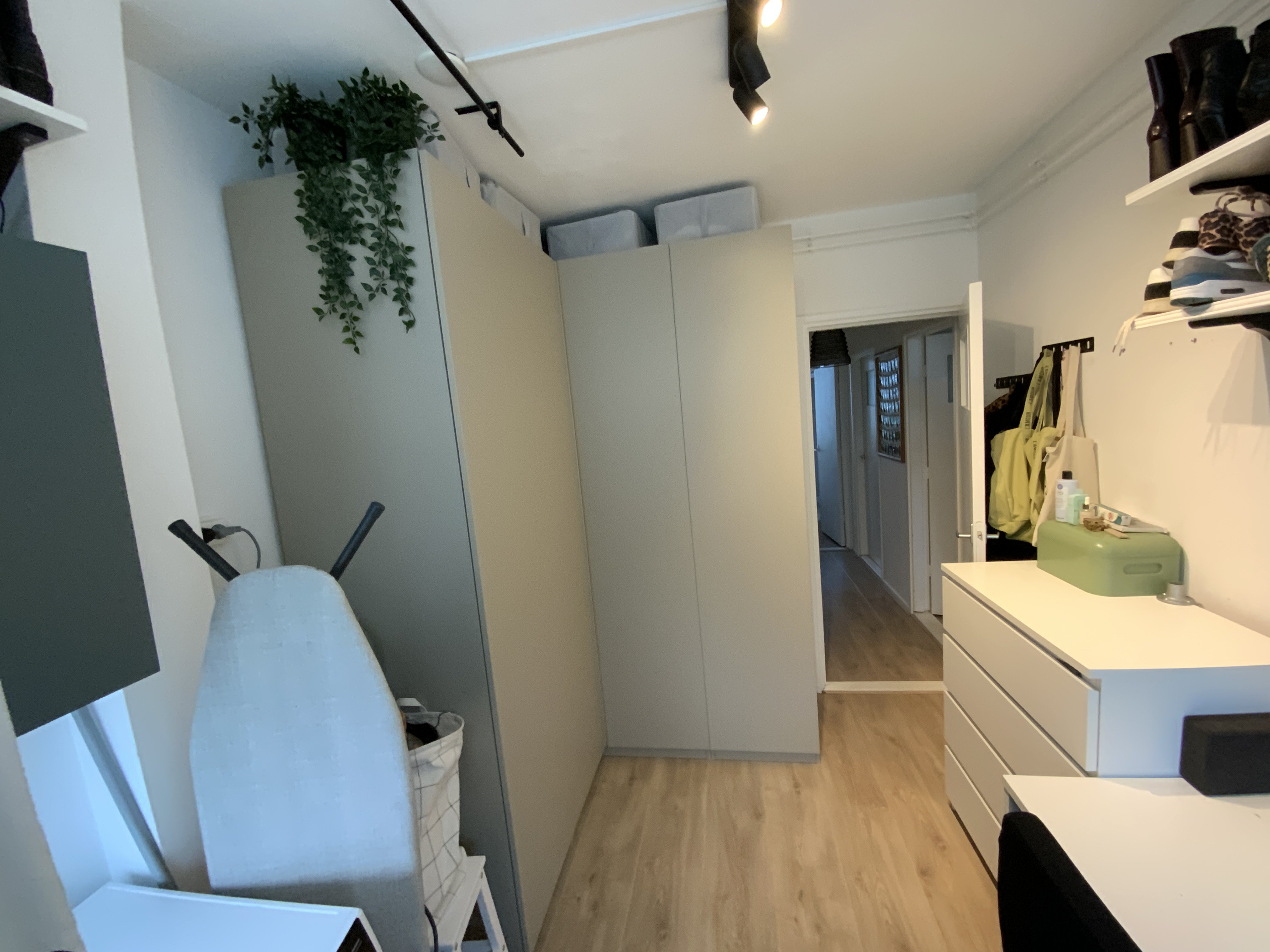 Anthoni van Leeuwenhoekstraat 24