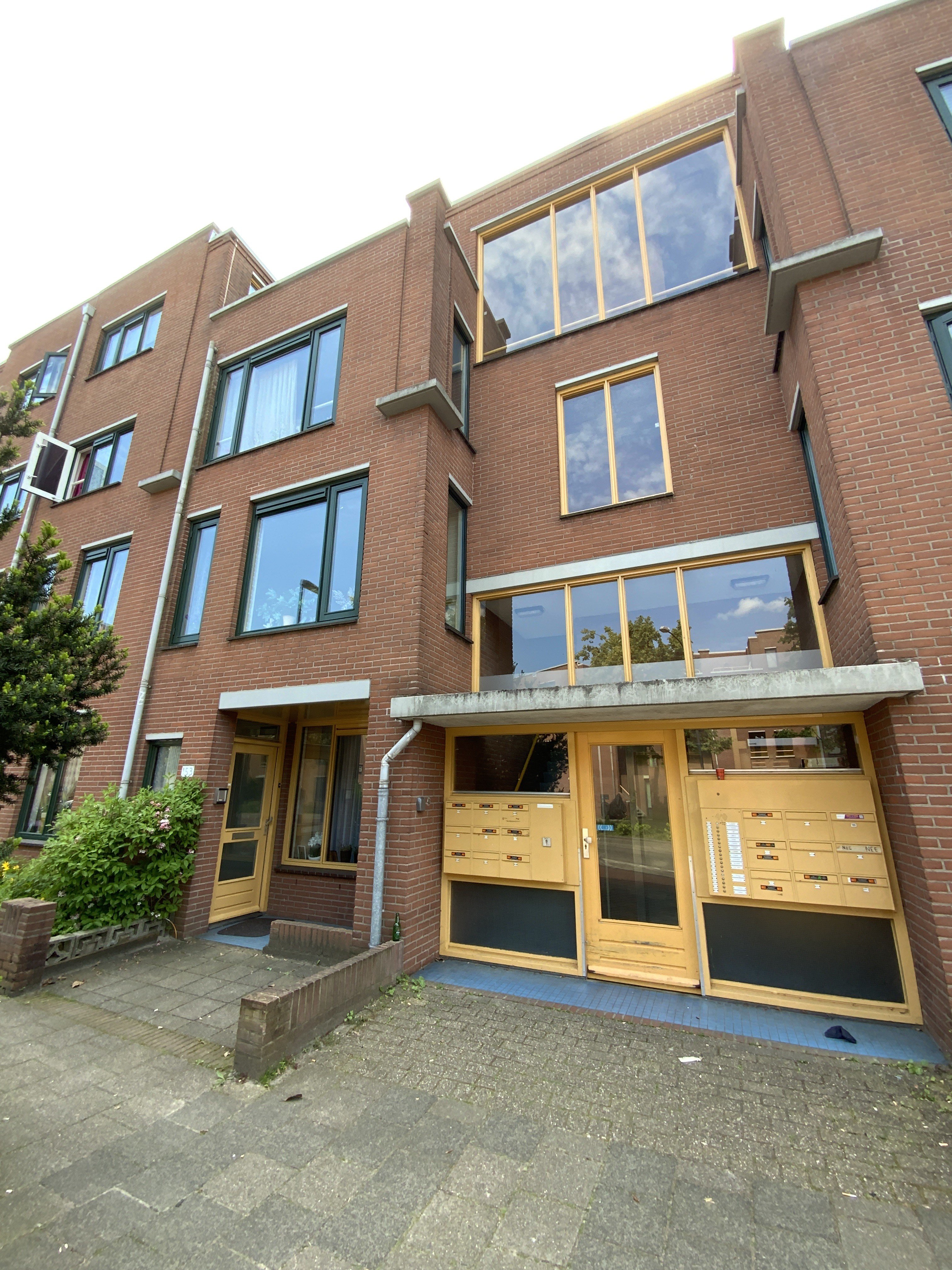 Kalverstraat 169, 7311 SG Apeldoorn, Nederland