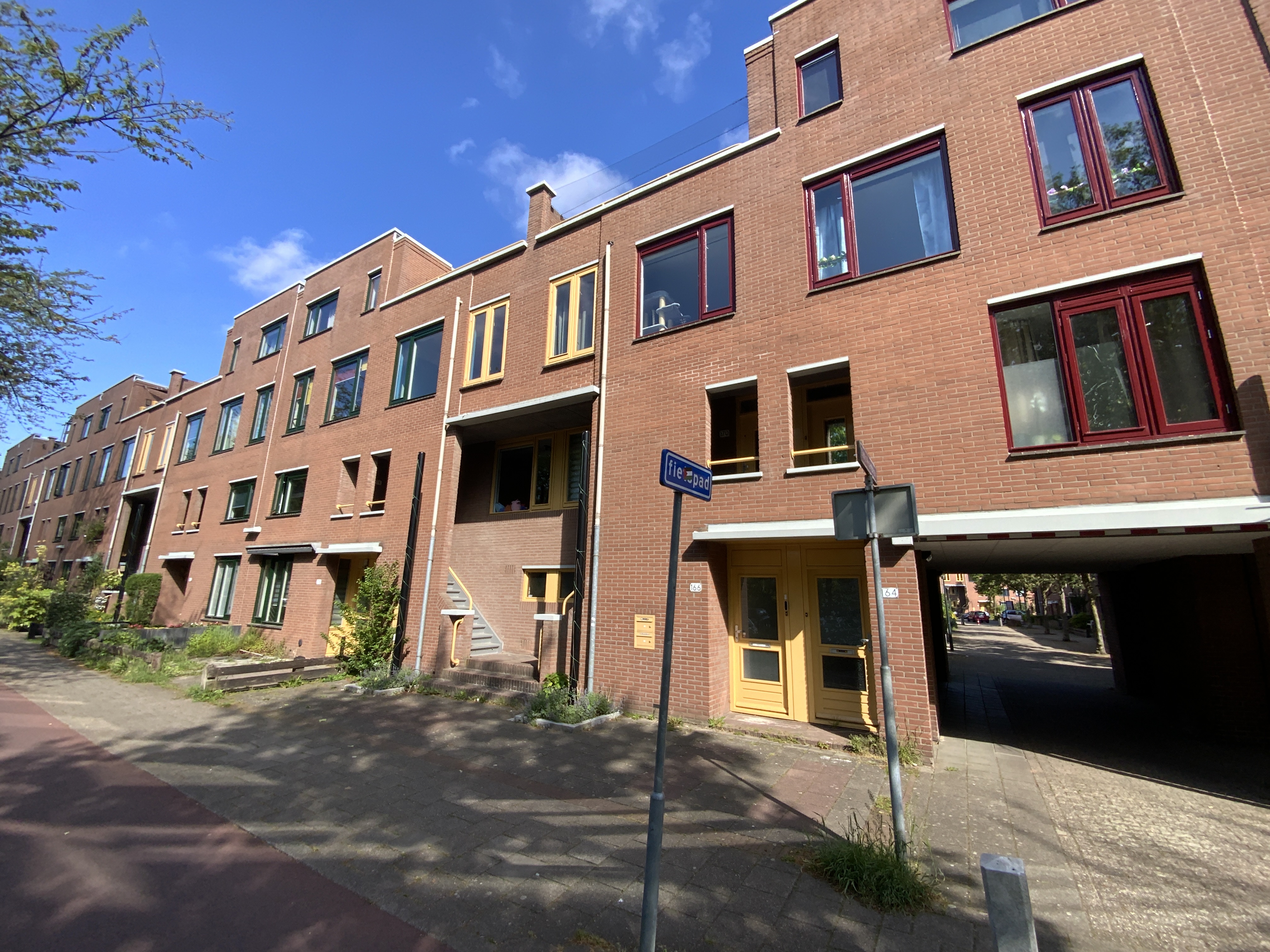Nieuwendijk 170, 7311 RN Apeldoorn, Nederland