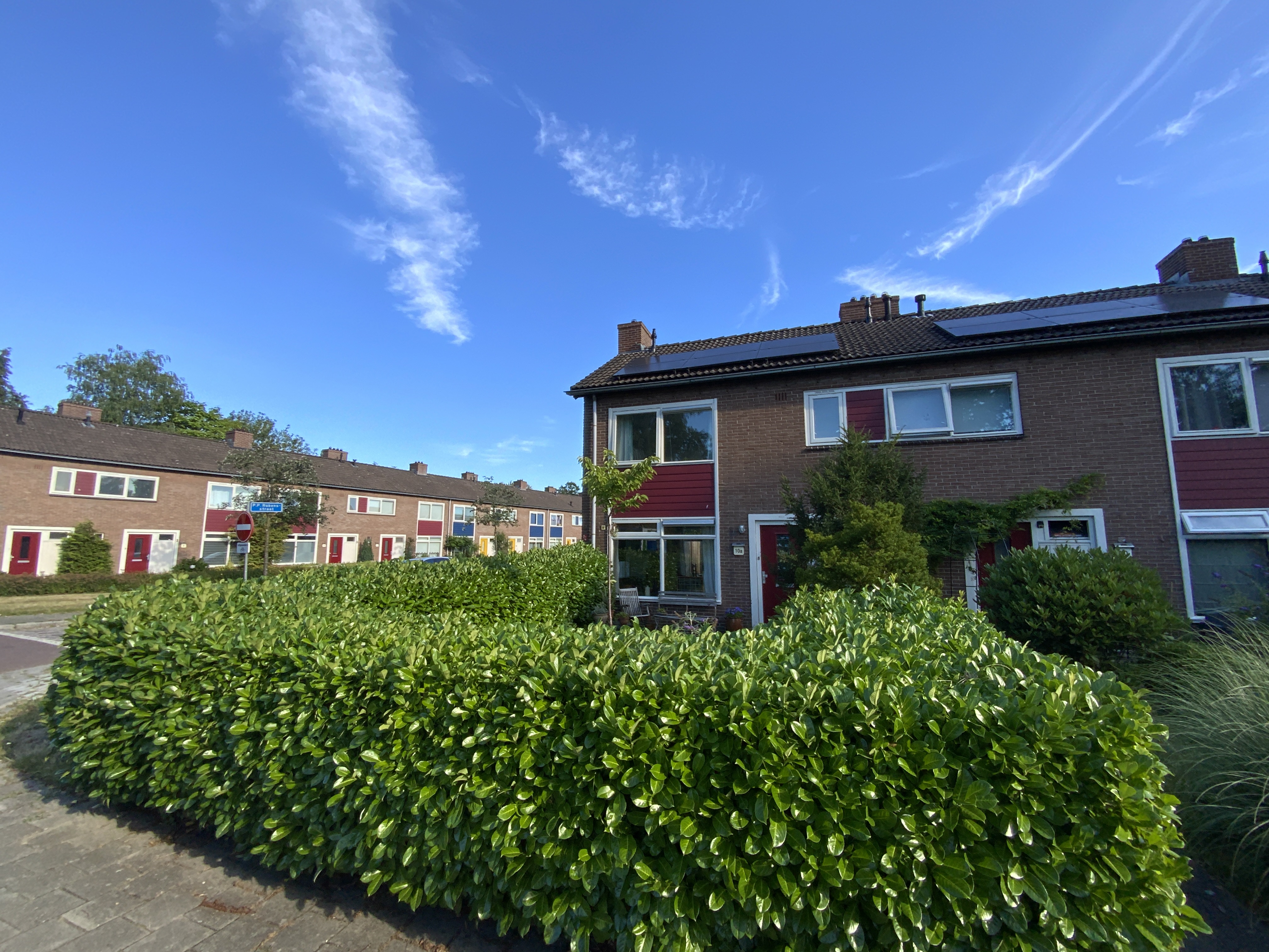 Hoekwoning te huur: Pieter de Hoochlaan 10A, Orden Apeldoorn