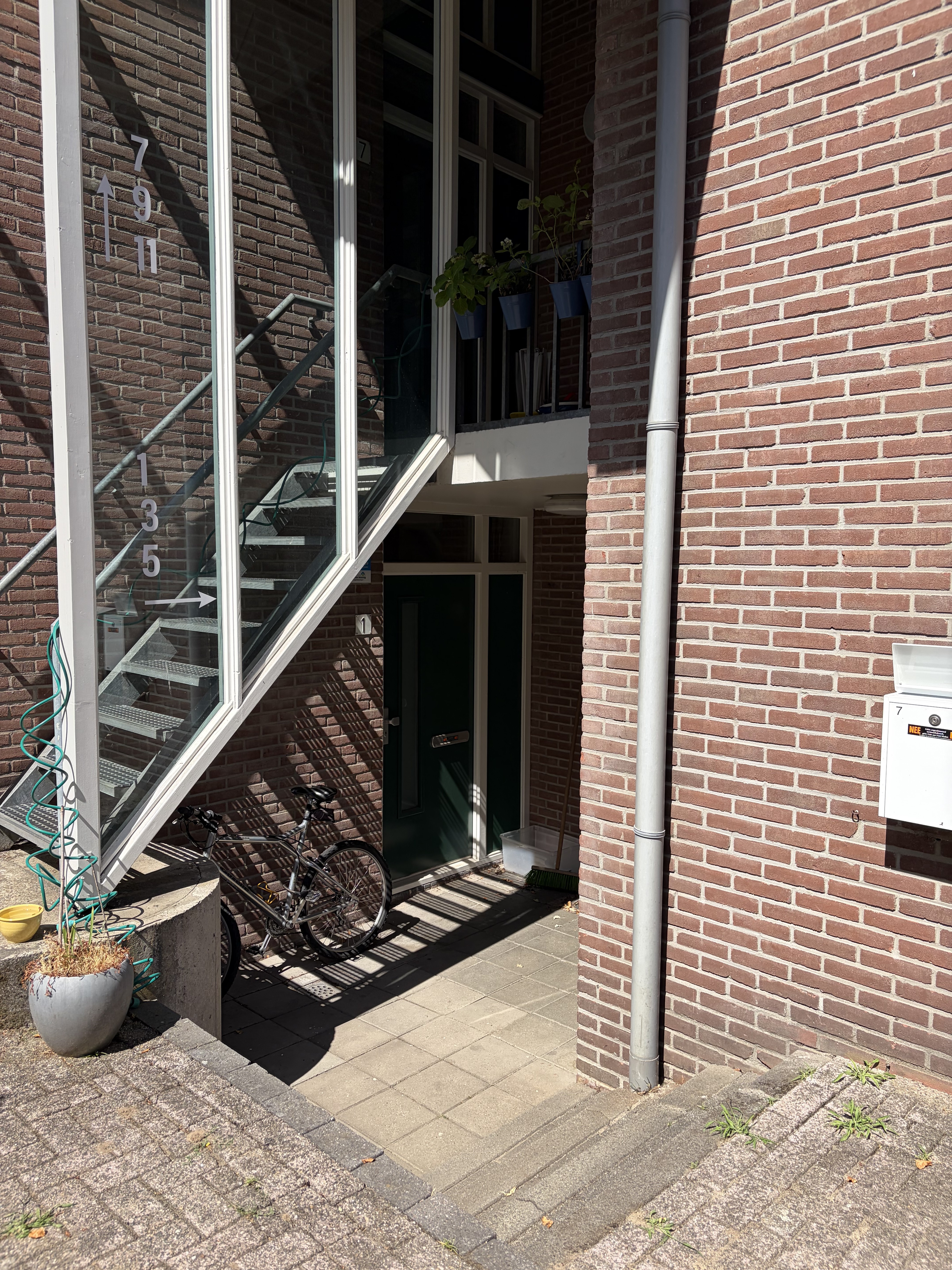 Studio te huur: De Hegge 1, Sprengenbos Apeldoorn