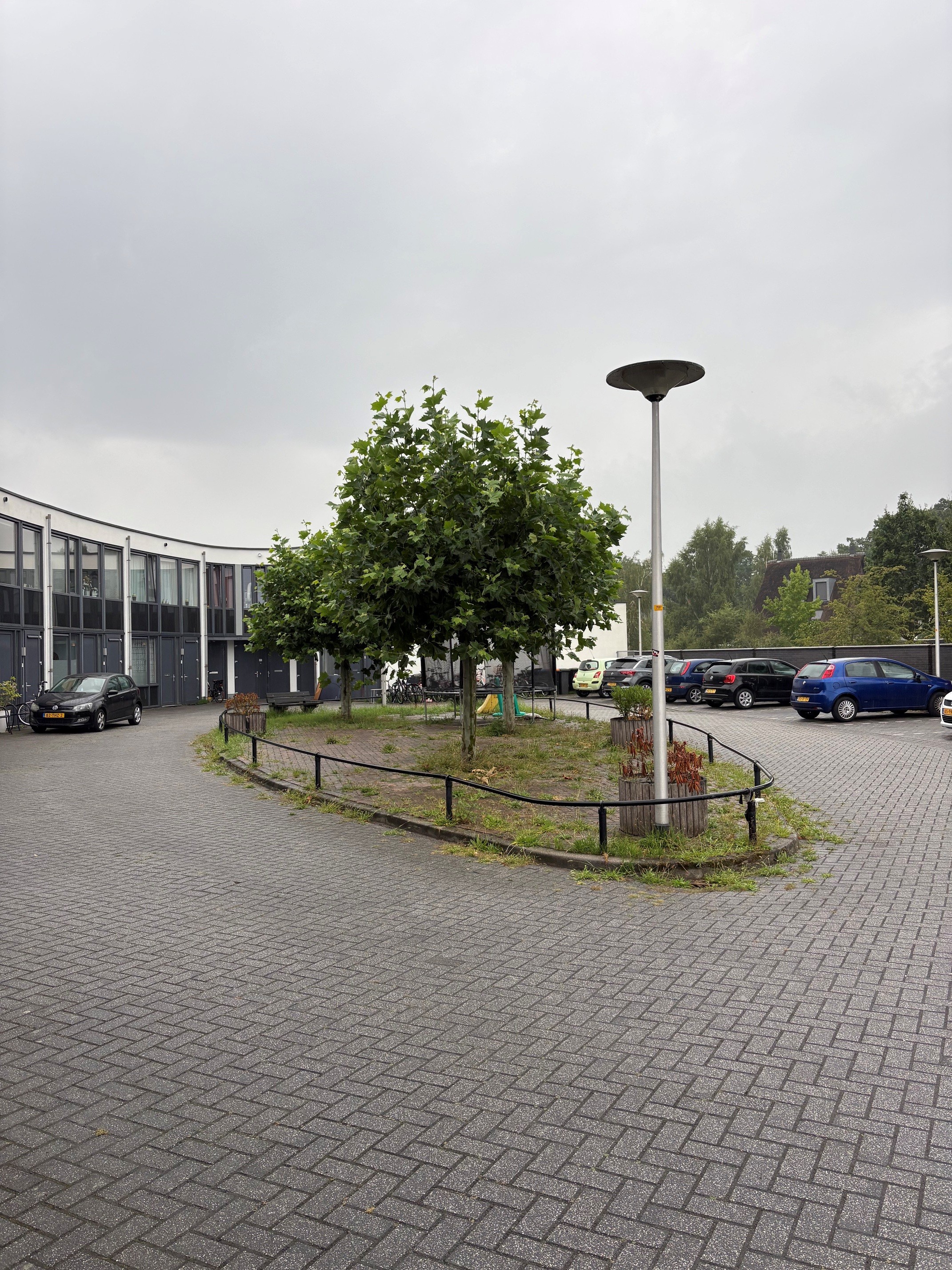 Chris Lebeaustraat 1