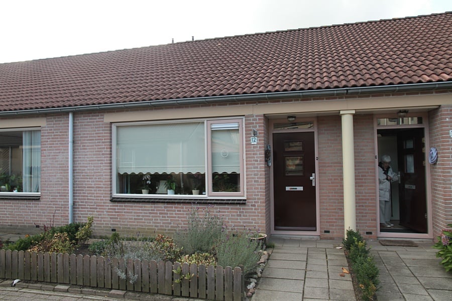 Tussenwoning te huur: Zandviooltje 12, Colmschaterenk Deventer