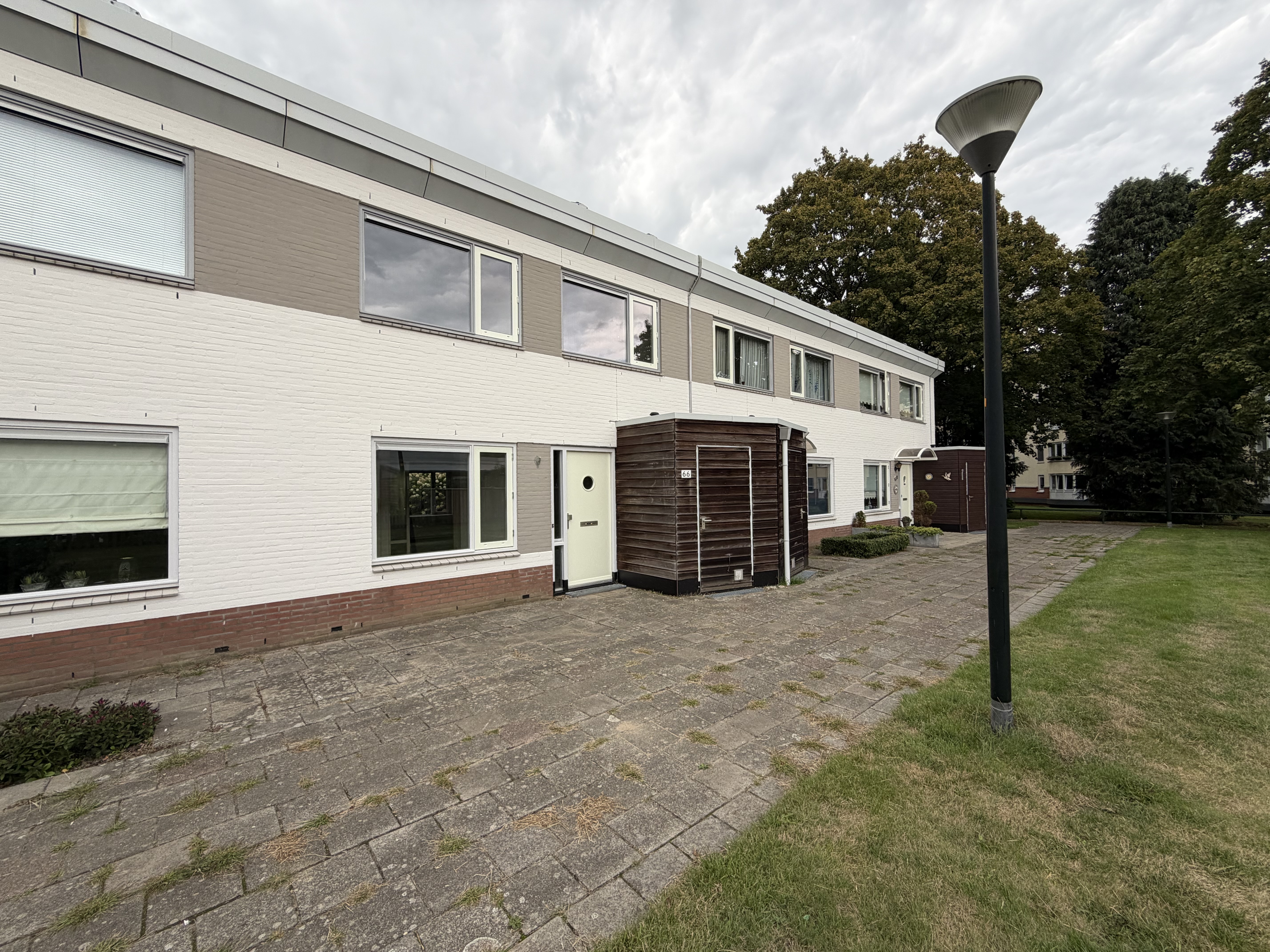Terraced house for rent: Antilopestraat 66, Kerschoten-West Apeldoorn