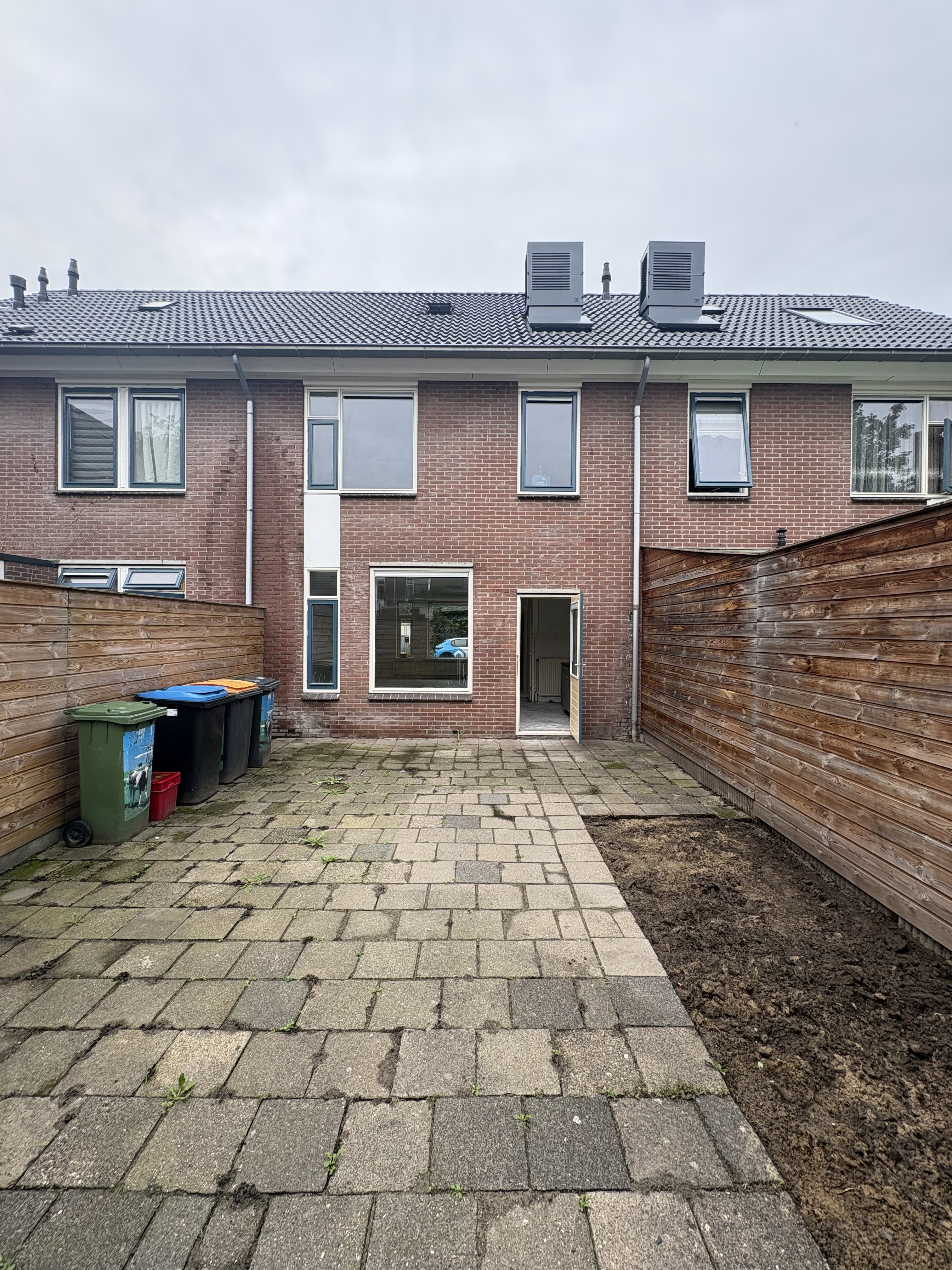 Middelweg 122