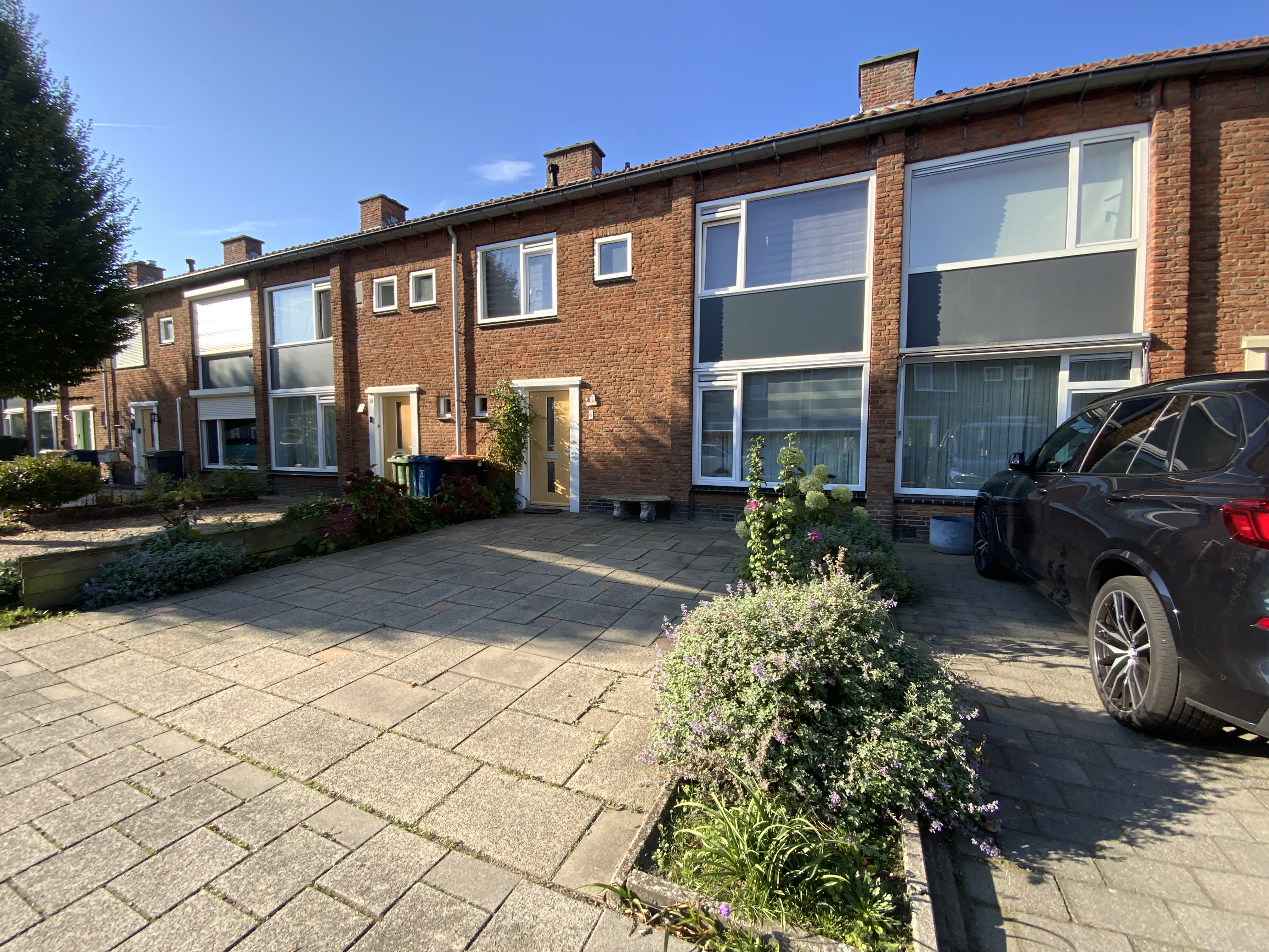 Van der Duyn van Maesdamstraat 6, 7331 RT Apeldoorn, Nederland