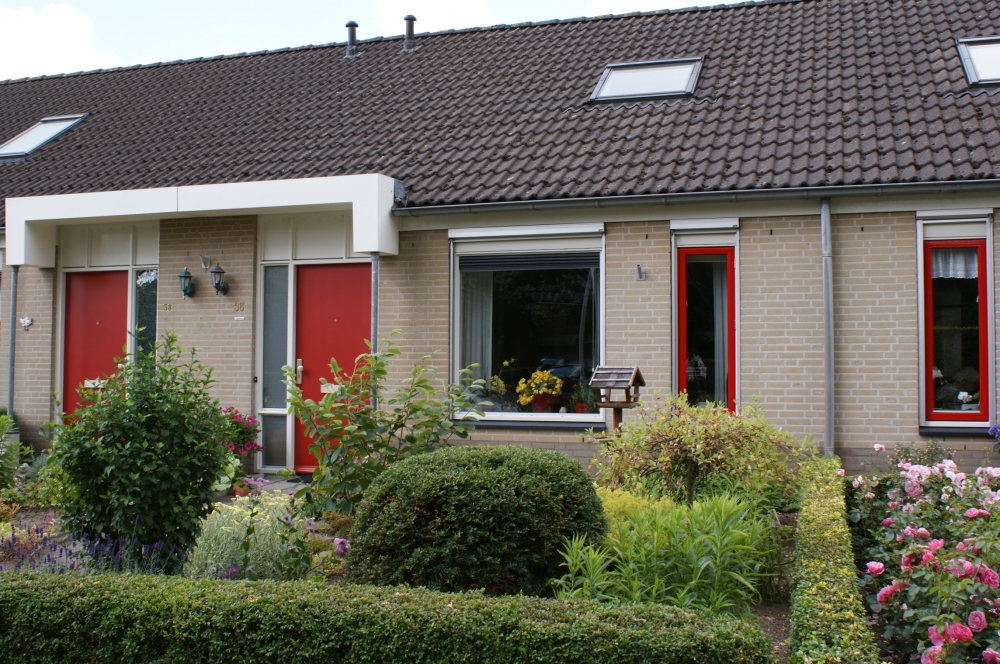 Tussenwoning te huur: Kruizemuntstraat 36, Voorst Dorpskern Voorst